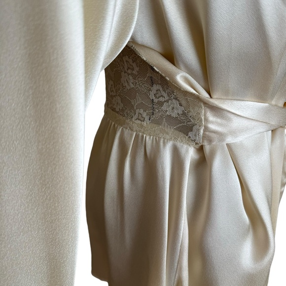 Vintage 70s Cream Satin Lace Wrap Top Blouse Jacket Boho Lingerie Bell Sleeves - Picture 5 of 13